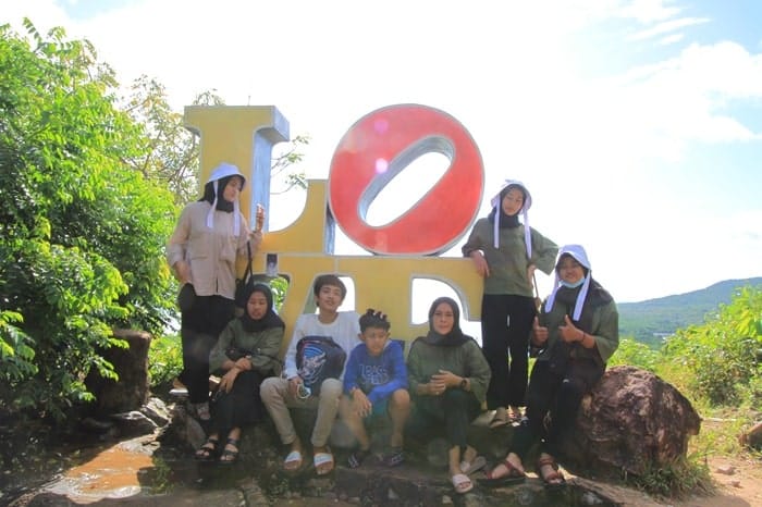 bukit love karimunjawa