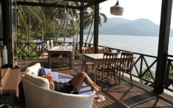 Breve Azurine Retreat